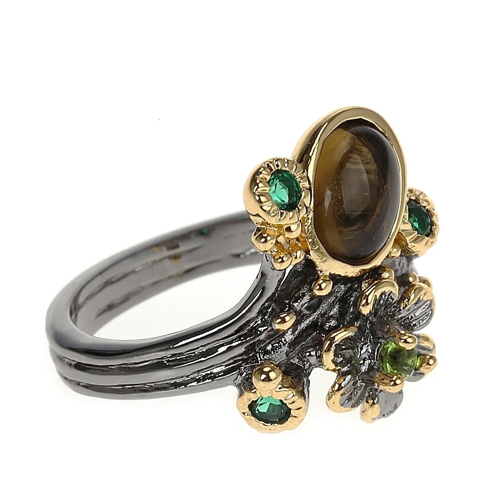 Ring met gele en groene sierstenen