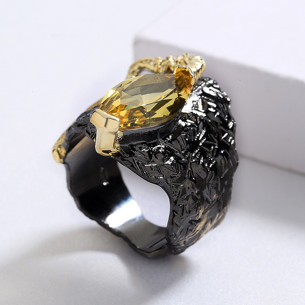 Unieke ring met gele siersteen